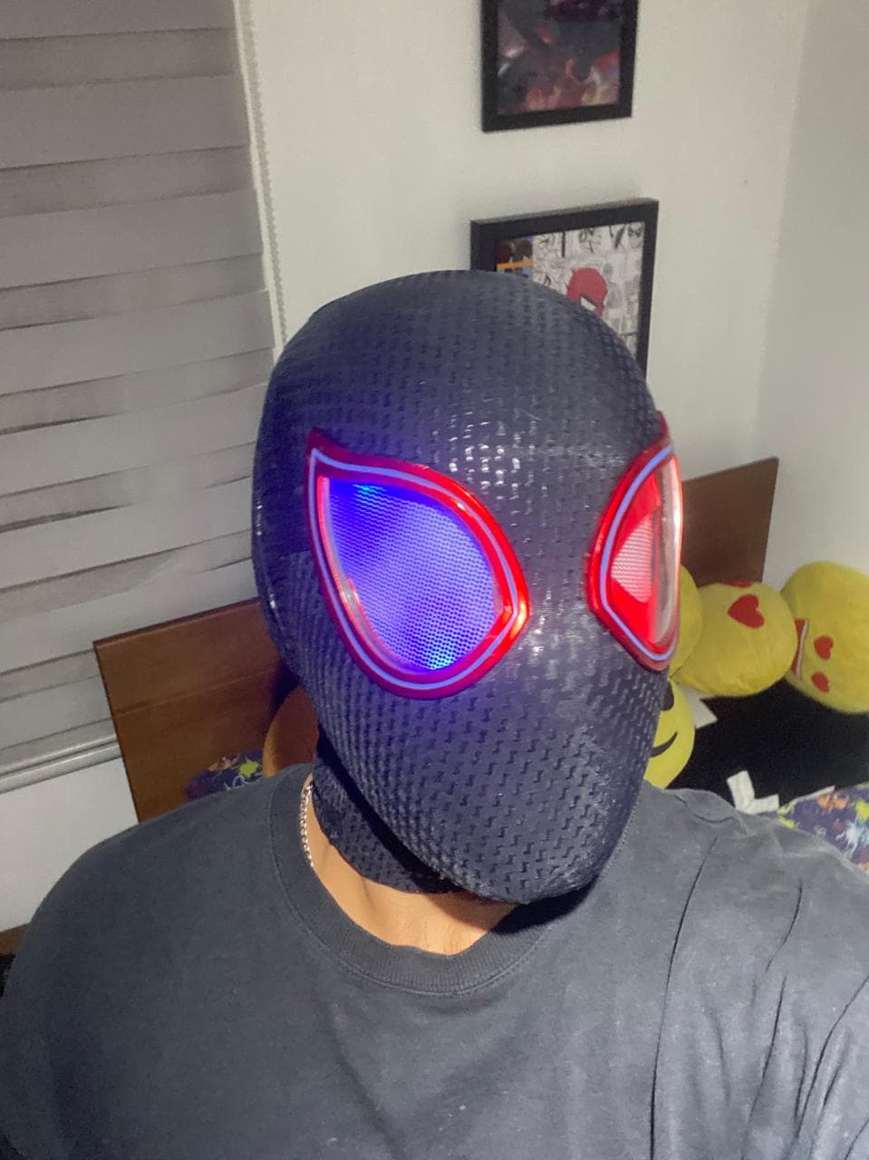 Máscara Miles Morales PRO 4